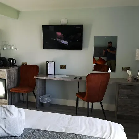 Tiernan's Luxury King Ensuite Appart hôtel