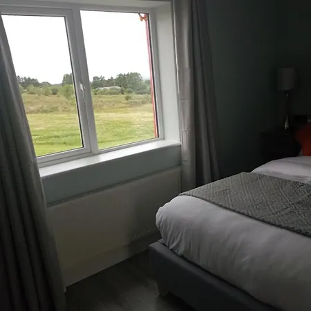Tiernan's Luxury King Ensuite Appart hôtel *