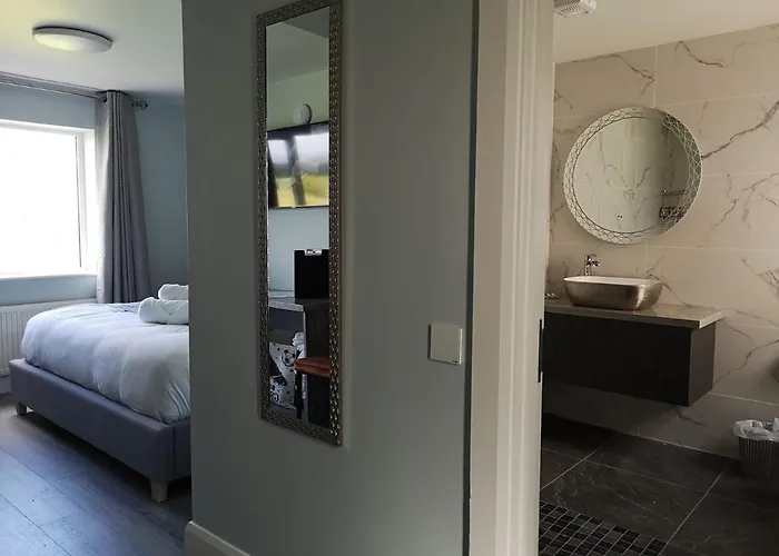 호텔 Tiernan's Luxury King Ensuite *