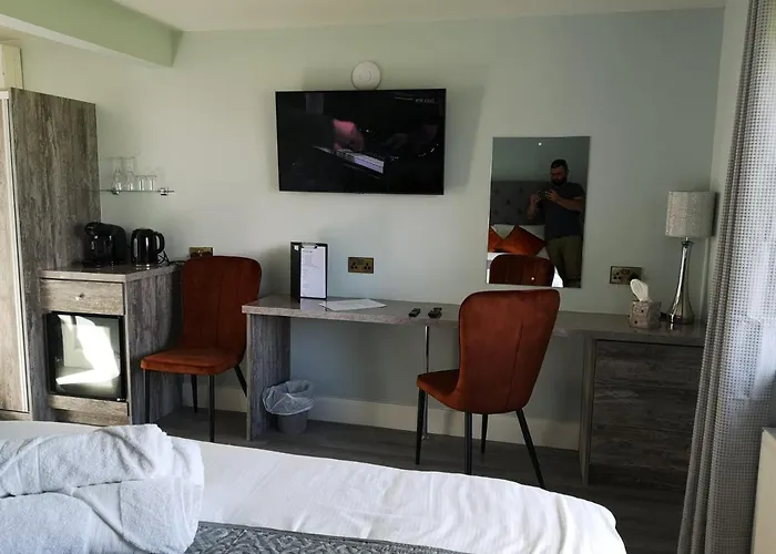 Tiernan's Luxury King Ensuite Hotel